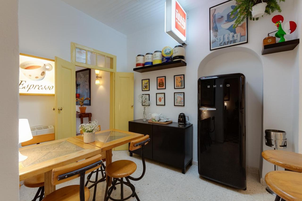 Your Vintage Townhouse Lagos Buitenkant foto